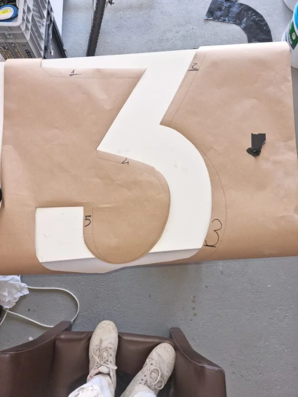 Hausnummer Gestaltung Fassade Detail Malerarbeiten