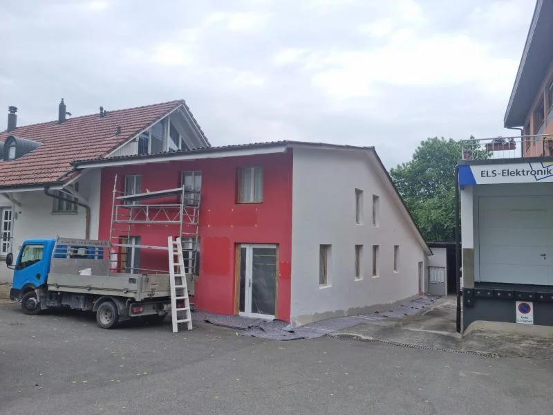 Fassadenanstrich Einfamilienhaus Aargau Maler Romeo